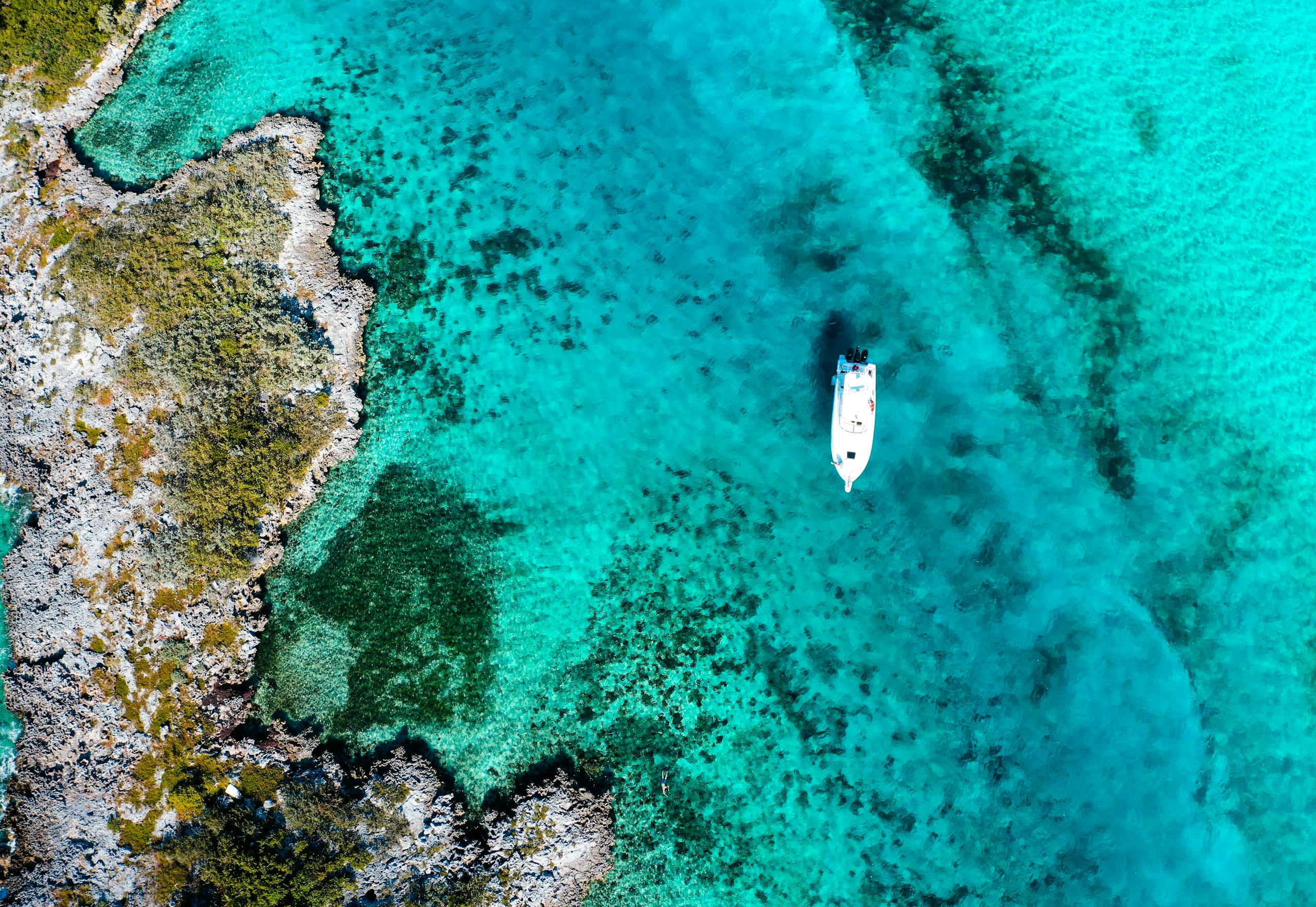 Fly fishing in Bahamas